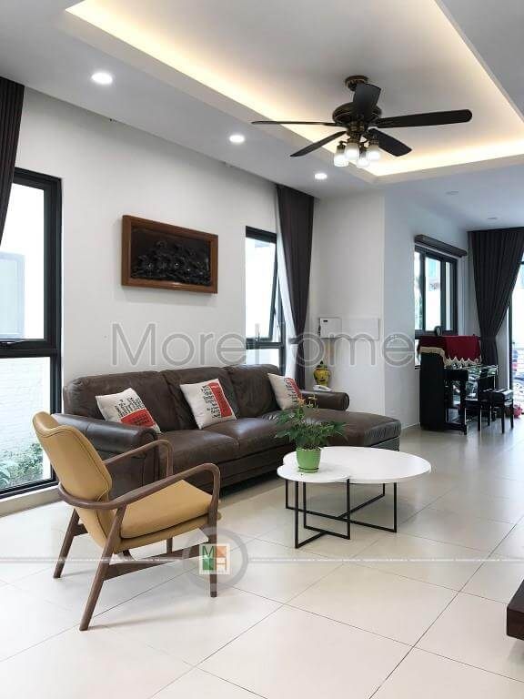 Thi công nội thất hiện đại bằng nhiều loại chất liệu mới như gỗ tự nhiên, da, gạch tráng men nhập khẩu, đá nhân tạo,...